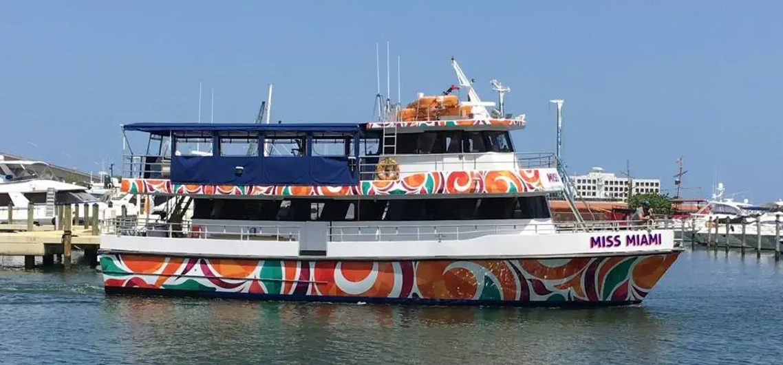 Enjoy a celebrity homes cruise around Biscayne Bay. 